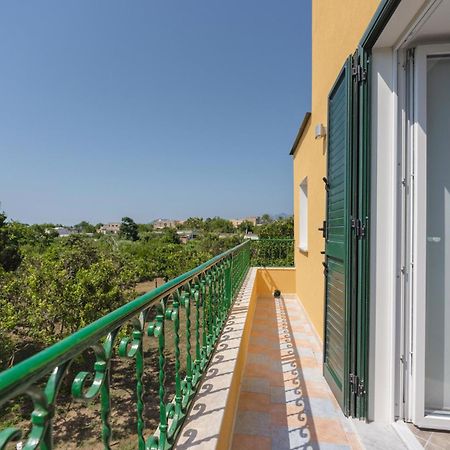 Villa Caterina B&B Procida Ruang foto