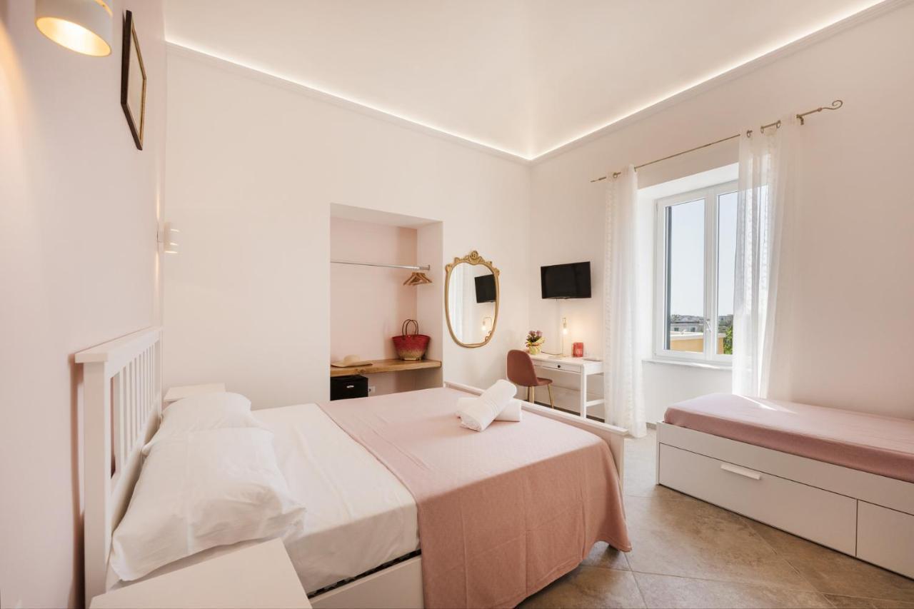 Villa Caterina B&B Procida Ruang foto